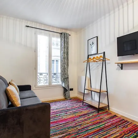 Apartment Cmg Saint Antoine // Bastille 3gg